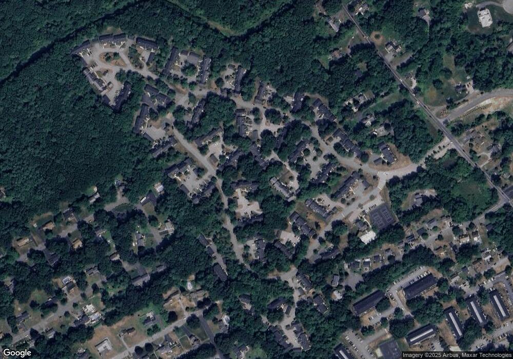 221 Brickett Hill Cir unit 221, Haverhill, MA 01830 - photo 1