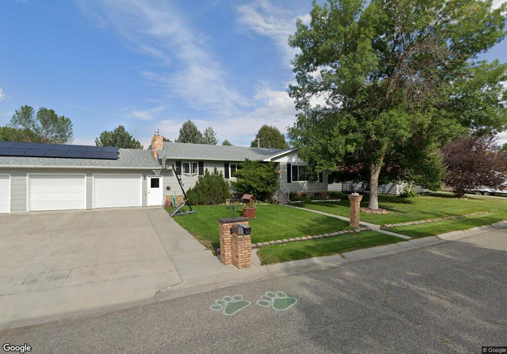 410 W 4th Ave N, Columbus, MT 59019 - photo 1