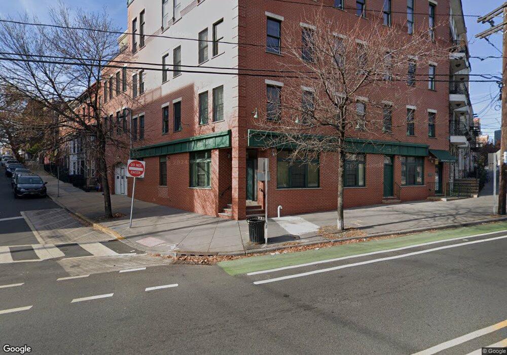 473 Newark Ave unit 302, Jersey City, NJ 07306 - photo 1