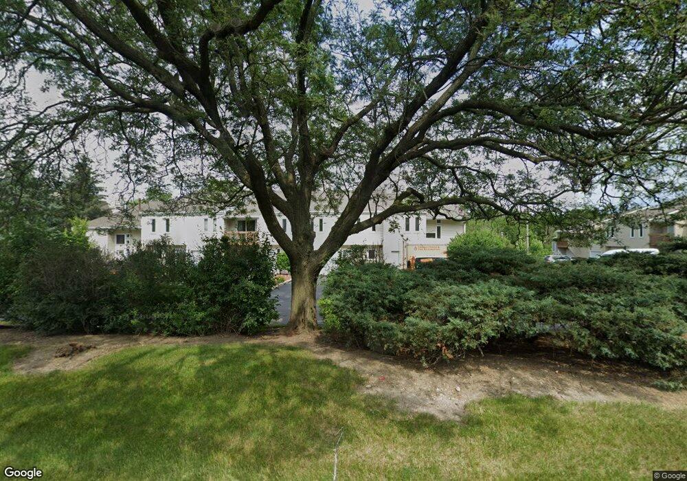 1616 Bay Ct unit 4, Naperville, IL 60565 - photo 1