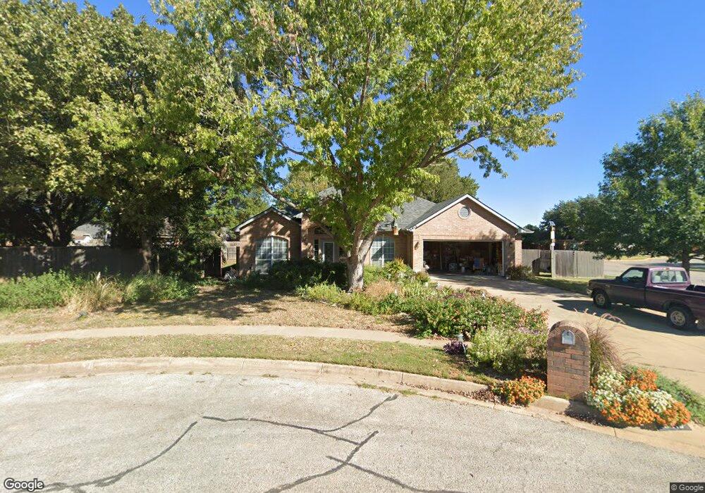 6413 Amundson Rd, North Richland Hills, TX 76182 - photo 1