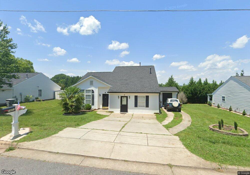 1813 Arlington Ave, Statesville, NC 28677 - photo 1