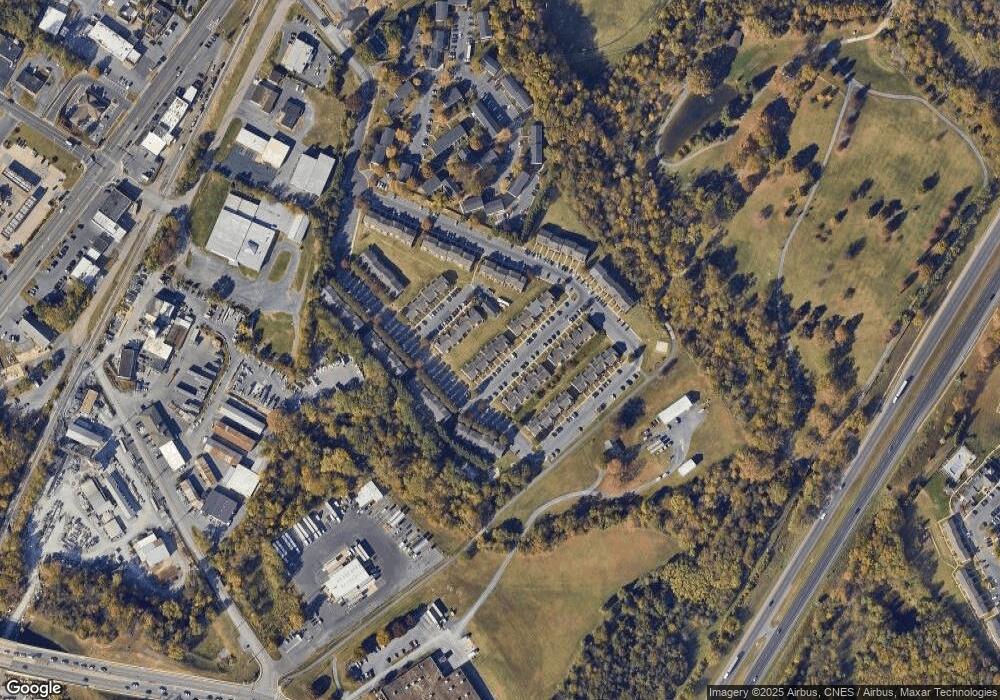 1743 Stratford Dr, Harrisonburg, VA 22801 - photo 1