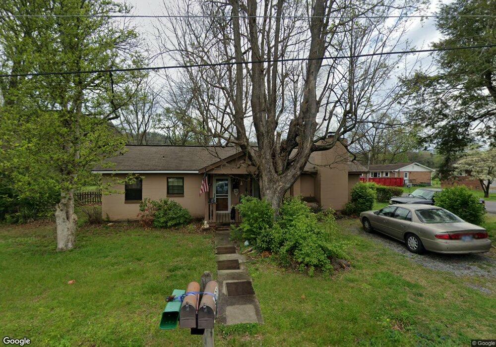 3221 Cook St, Pigeon Forge, TN 37863 - photo 1