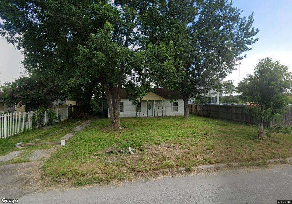 7723 Thurow St, Houston, TX 77087 - photo 1