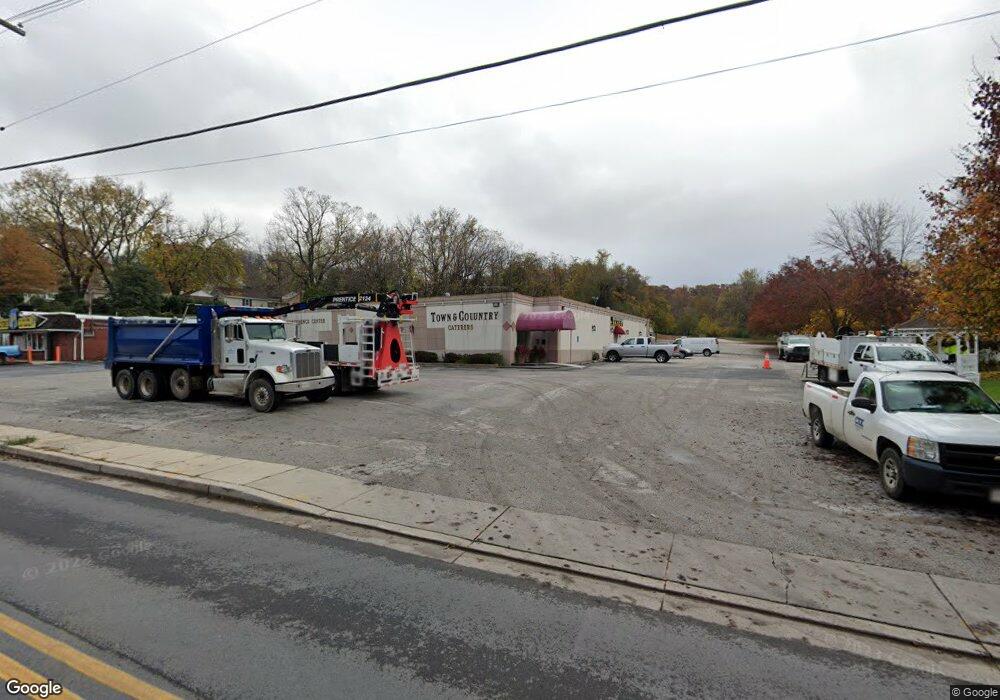 2319 Hammonds Ferry Rd, Halethorpe, MD 21227 - photo 1