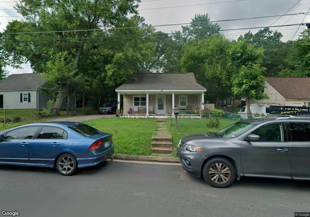 115 Courtney Dr, Manassas Park, VA 20111 - photo 1