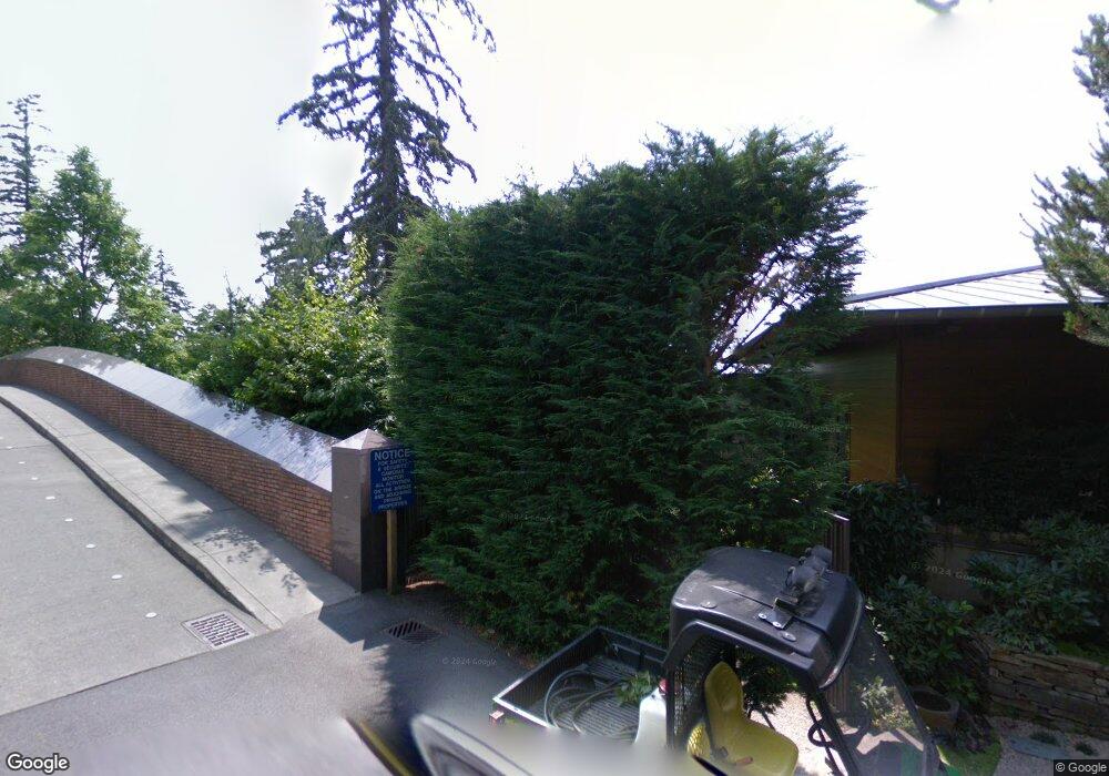 6451 W Mercer Way, Mercer Island, WA 98040 - photo 1