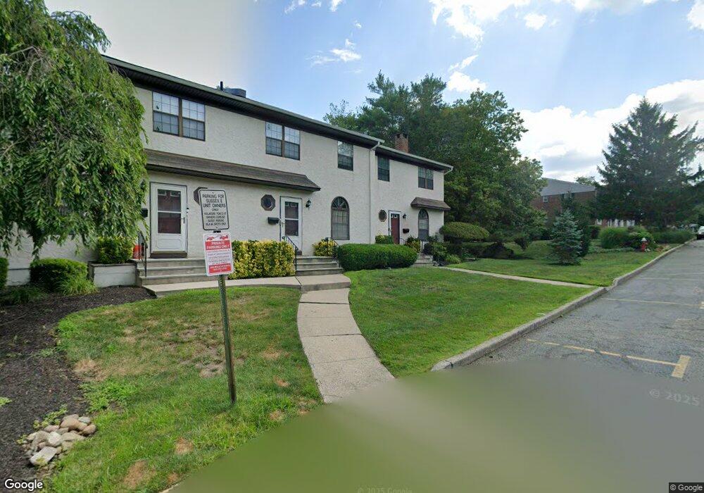 86 Somerset Dr unit 22D, Suffern, NY 10901 - photo 1