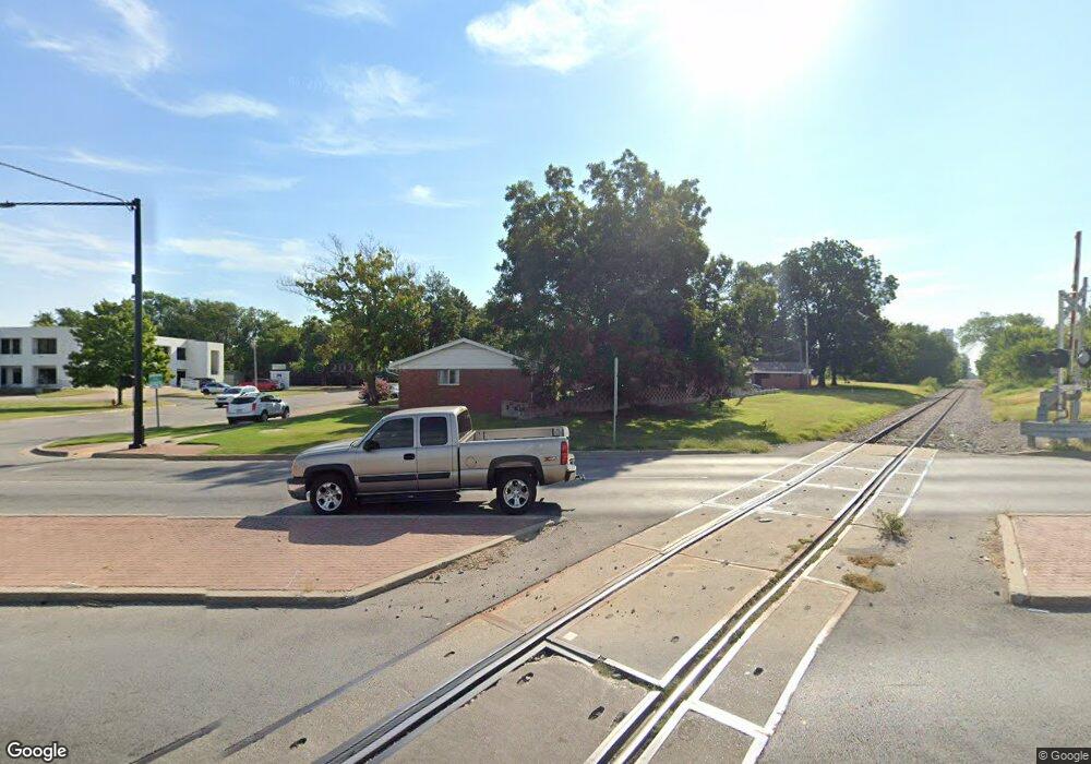 101 S Elm Place, Broken Arrow, OK 74102 - photo 1