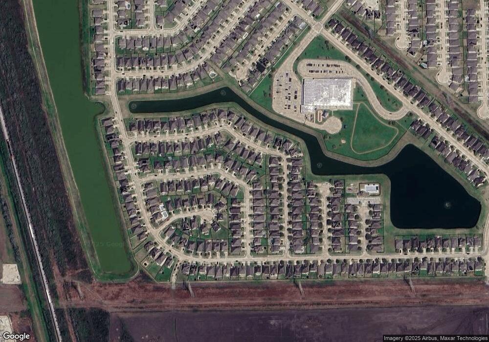 4720 Alluvial Cir, Alvin, TX 77511 - photo 1