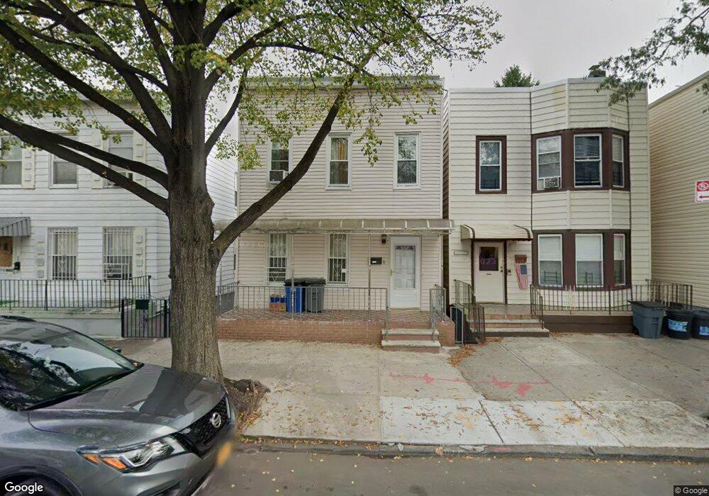 1712 Barnes Ave, Bronx, NY 10462 - photo 1