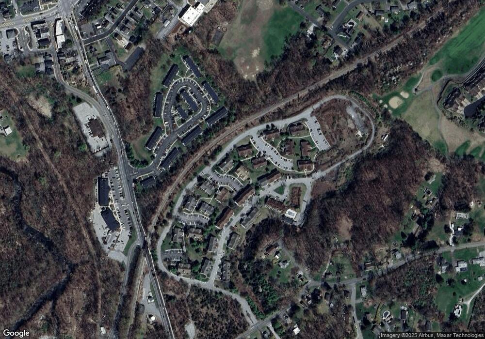 108 Falcon Ridge Way N unit 8, Hamburg, NJ 07419 - photo 1