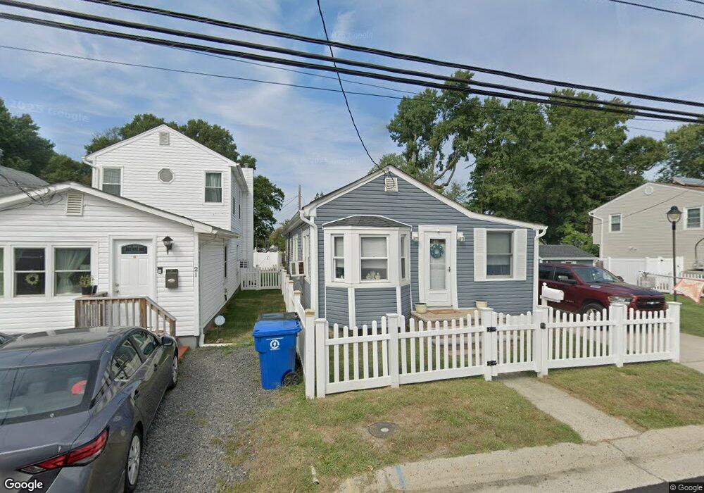 23 Sycamore Ave, North Middletown, NJ 07748 - photo 1