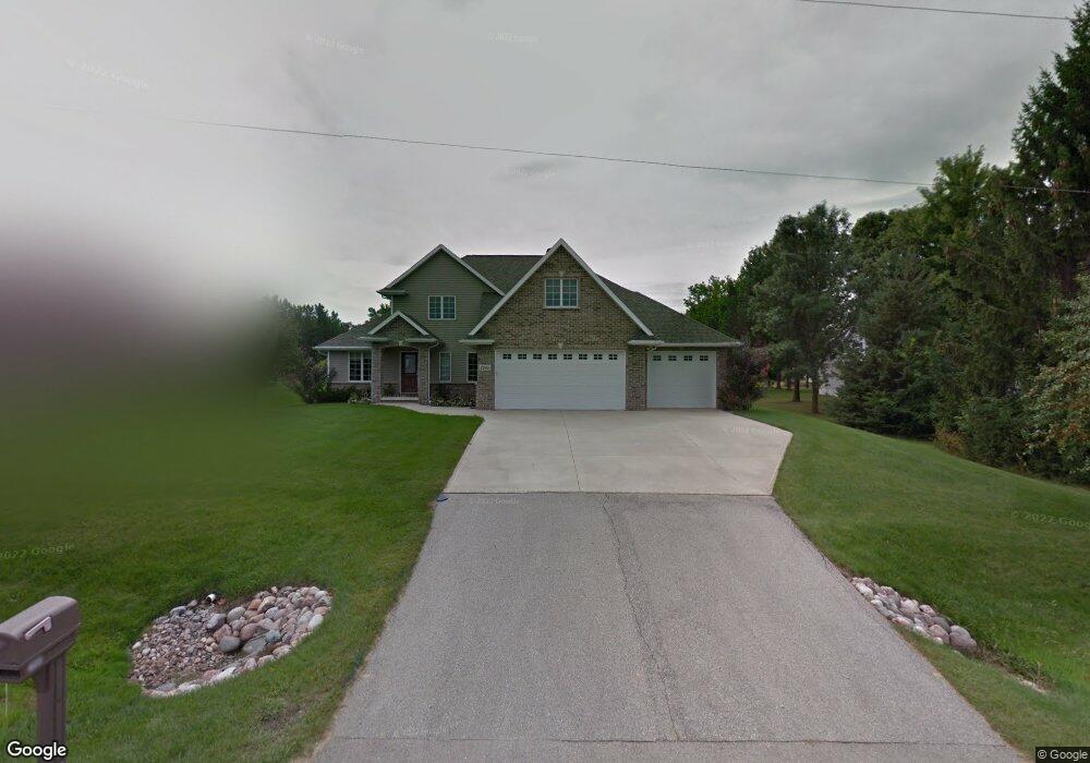 2066 Dollar Rd, de Pere, WI 54115 - photo 1