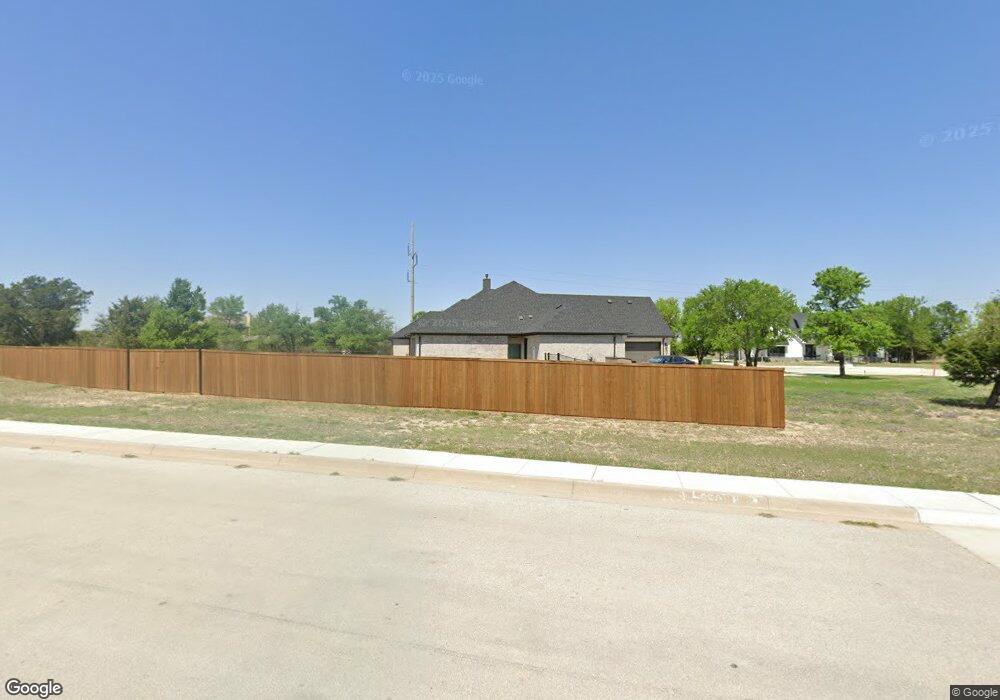 105 Red Eagle Ct, Hudson Oaks, TX 76087 - photo 1