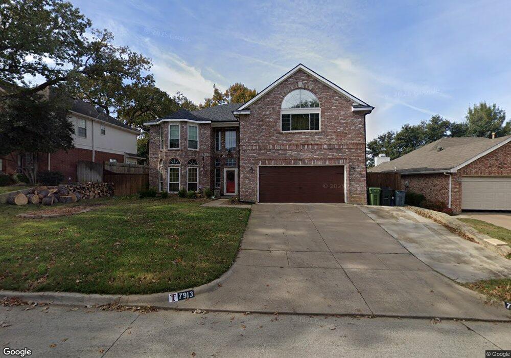 7913 Whispering Woods Ln, North Richland Hills, TX 76182 - photo 1