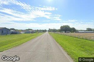 704 W 1st St, Waverly, KS 66871