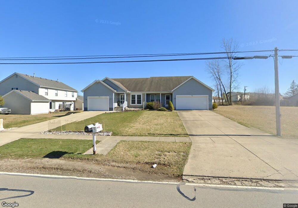 900 Milford Ave, Marysville, OH 43040 - photo 1