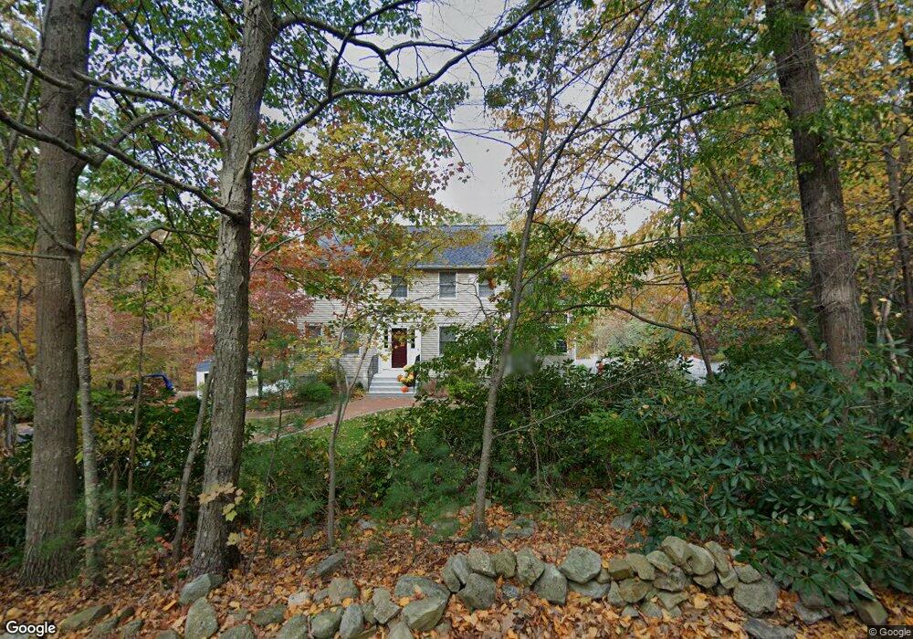 52 Linden St, Douglas, MA 01516 - photo 1