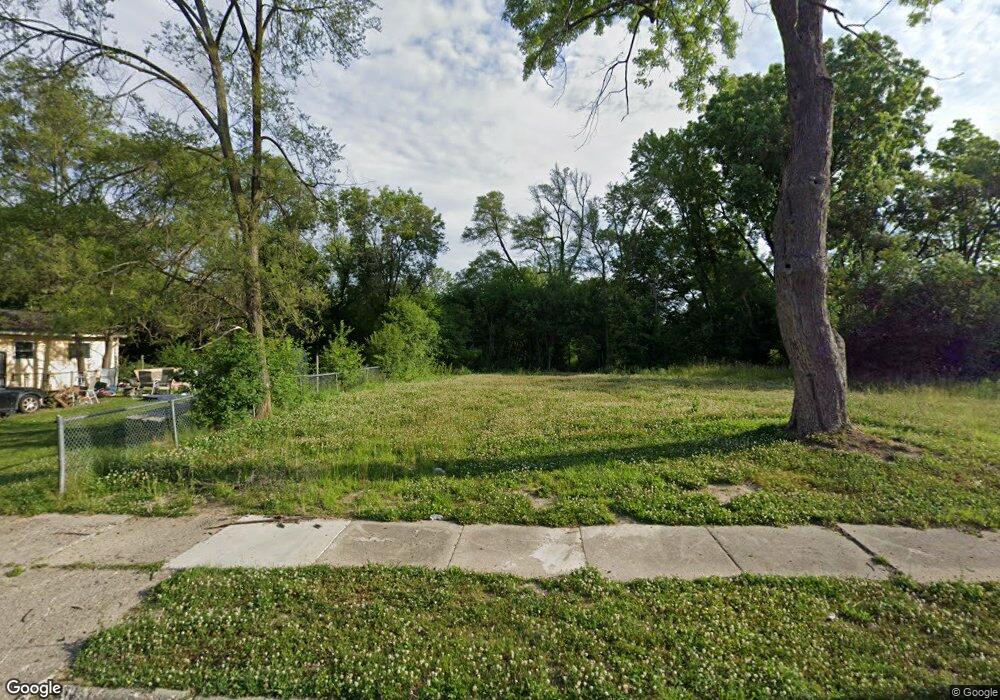 133 E Holbrook Ave, Flint, MI 48505 - photo 1