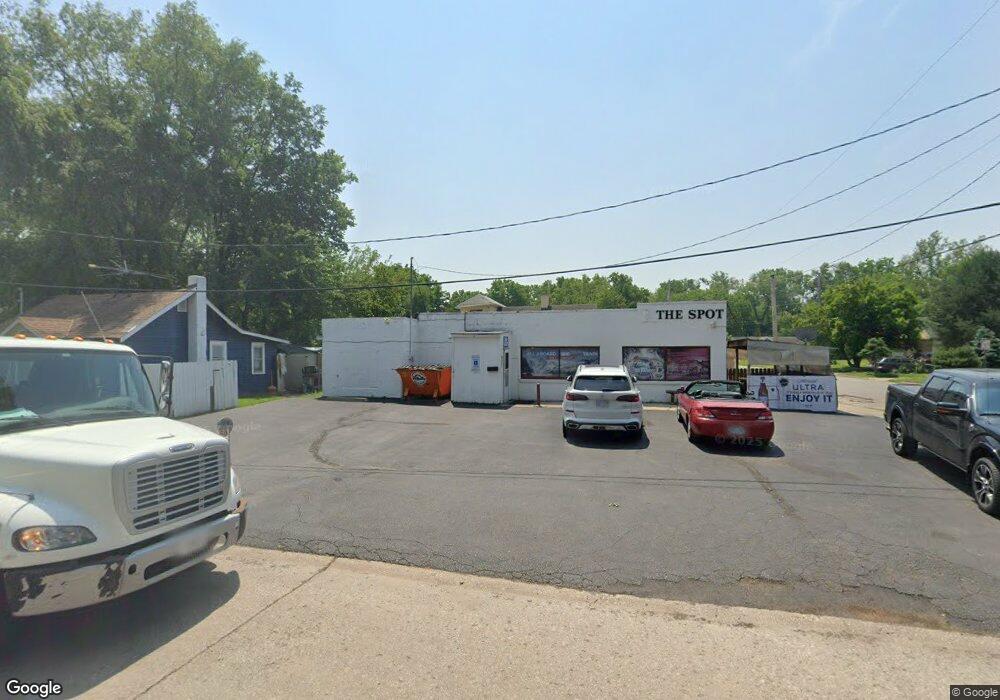 2202 SW Buchanan St, Topeka, KS 66611 - photo 1