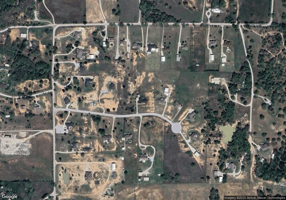 121 Horse Whisperer Ct, Decatur, TX 76234 - photo 1