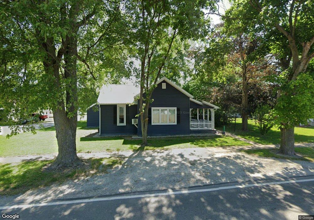 883 N Main St, Andrews, IN 46702 - photo 1