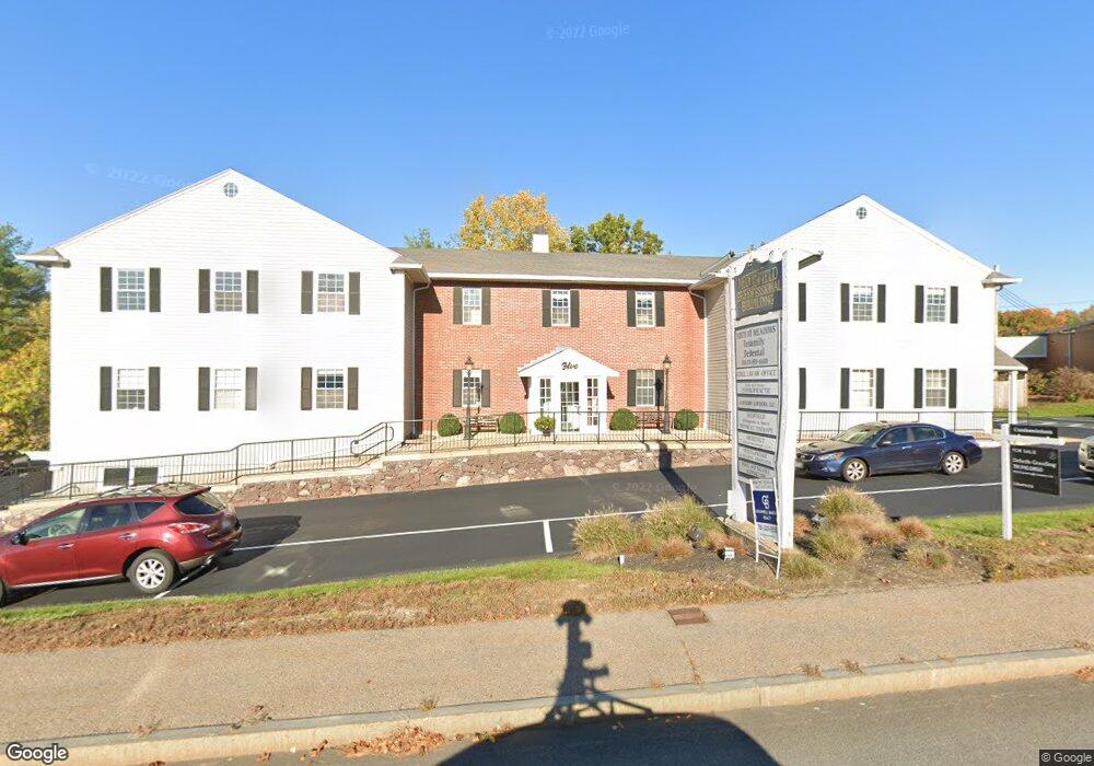 5 N Meadows Rd unit 1B, Medfield, MA 02052 - photo 1