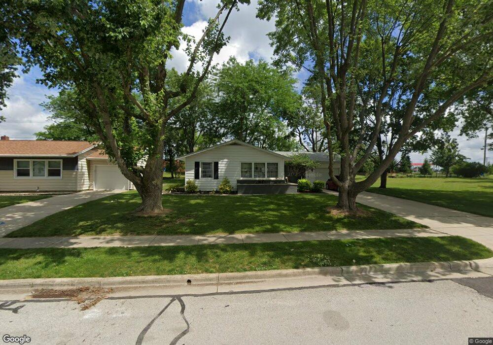 840 Hillcrest Dr, Saint Marys, OH 45885 - photo 1