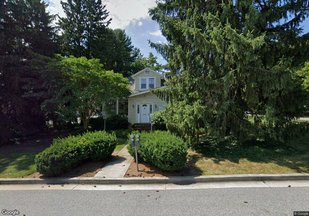 409 W Pennsylvania Ave, Towson, MD 21204 - photo 1