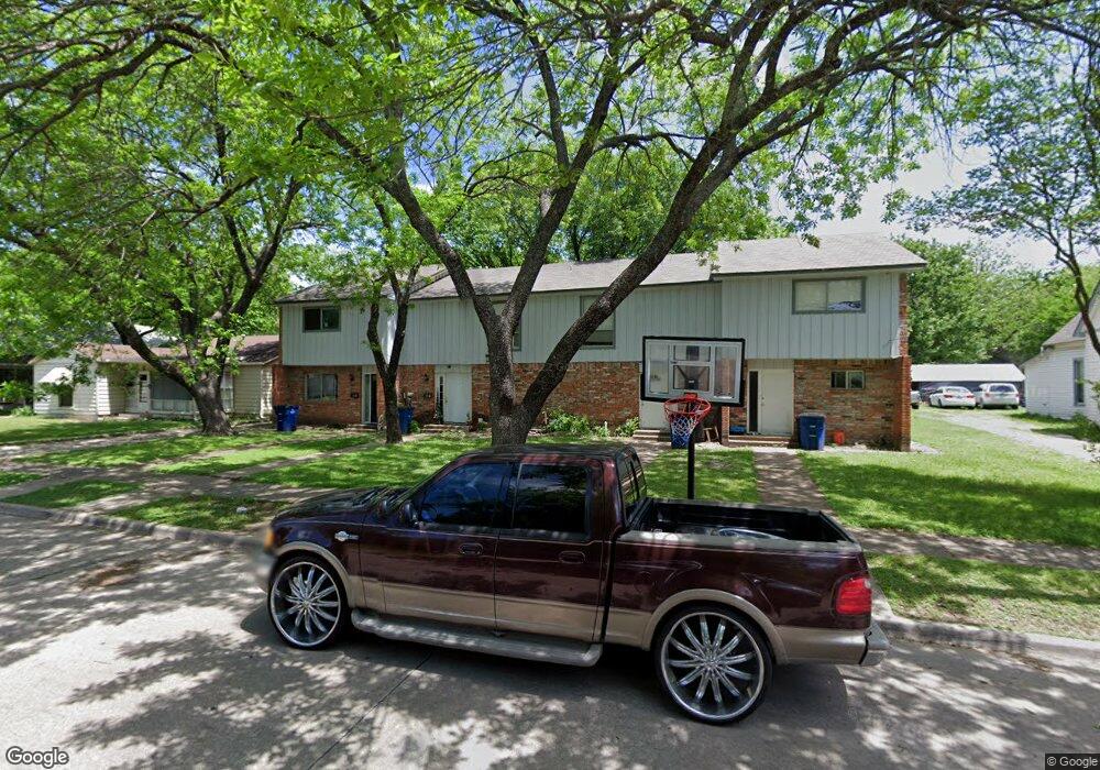 608 N Mckinney St, Ennis, TX 75119 - photo 1