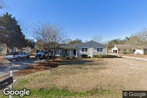 122 Jones St, Cedar Point, NC 28584