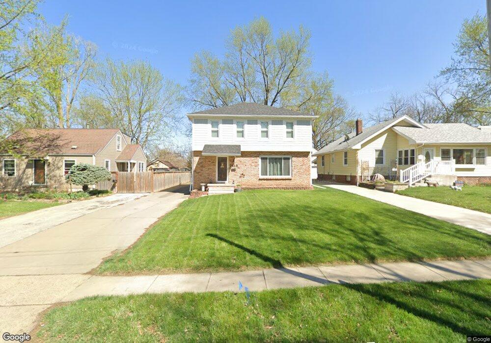 2415 39th St, Des Moines, IA 50310 - photo 1