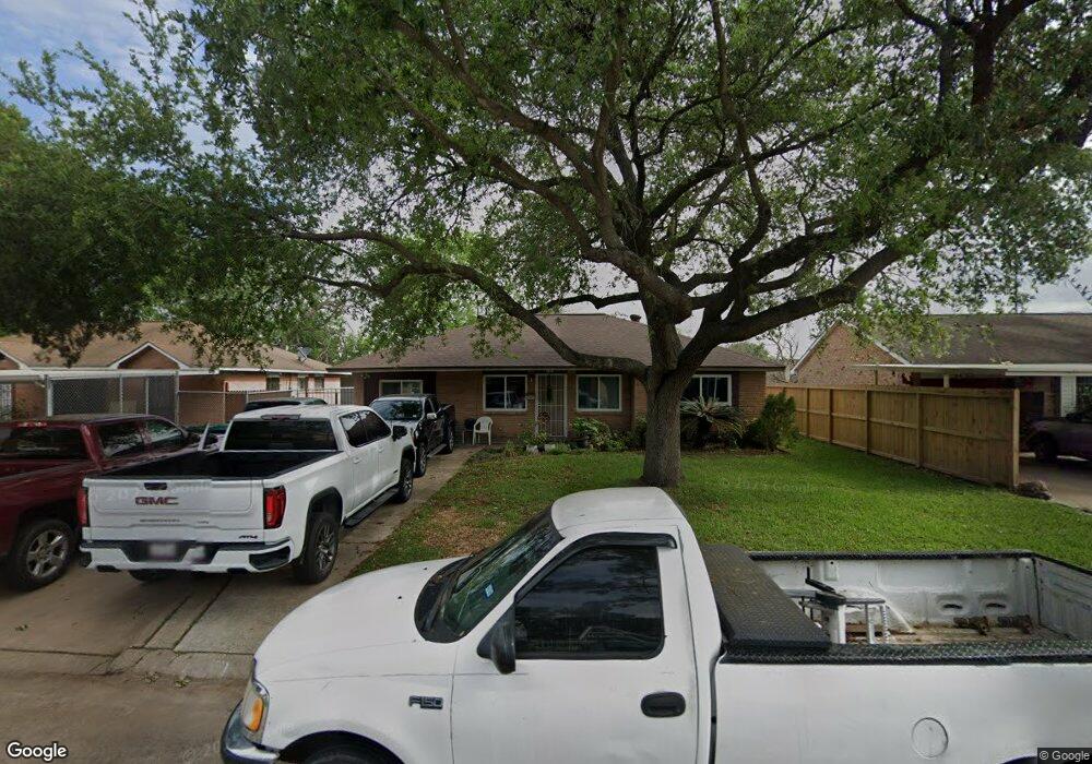 5810 Arthington St, Houston, TX 77053 - photo 1
