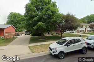 727 30th St NE, Rochester, MN 55906