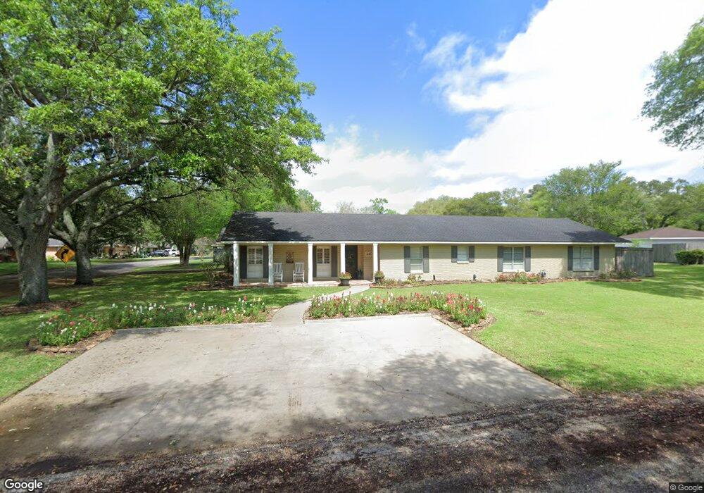 2401 Marguerite St, Bay City, TX 77414 - photo 1