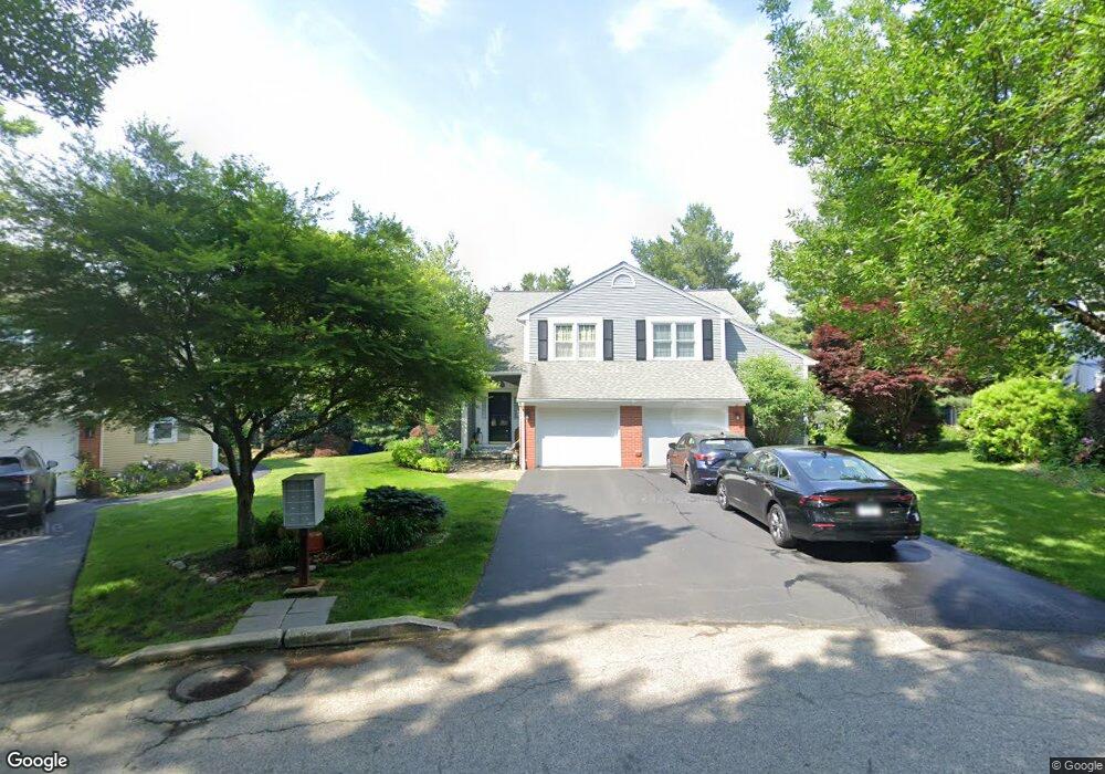 49 Arbor Dr unit 49, Providence, RI 02908 - photo 1