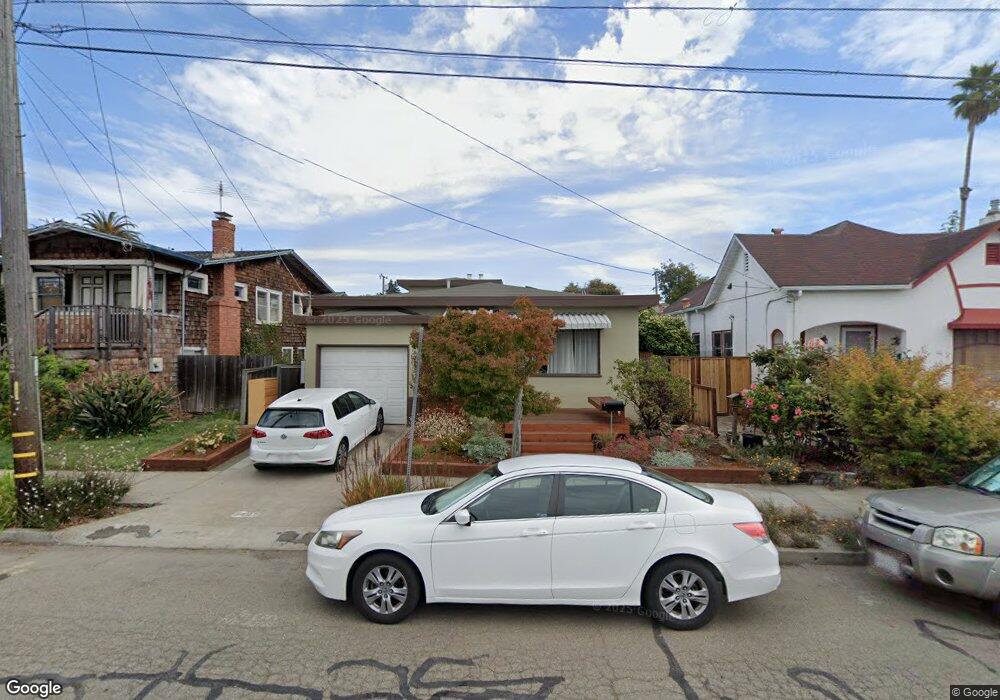 2427 Valley St, Berkeley, CA 94702 - photo 1