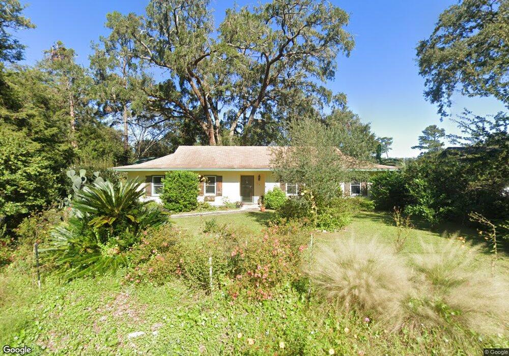 112 Coke St, Saint Simons Island, GA 31522 - photo 1