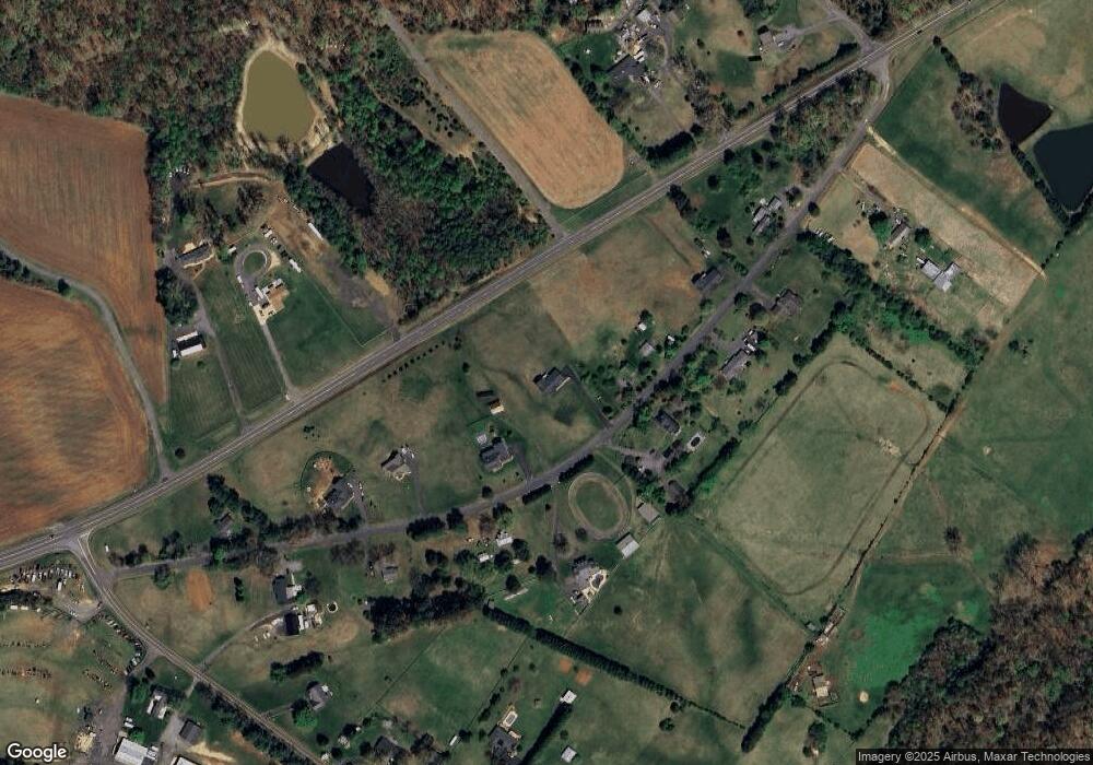 27493 Strawberry Hill Rd, Rhoadesville, VA 22542 - photo 1