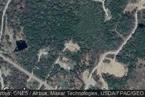 19 Spruce Ln, Bernard, ME 04612