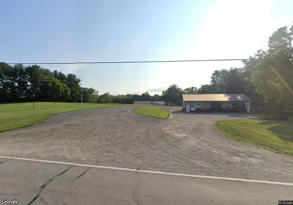 2395 N Court St, Circleville, OH 43113 - photo 1