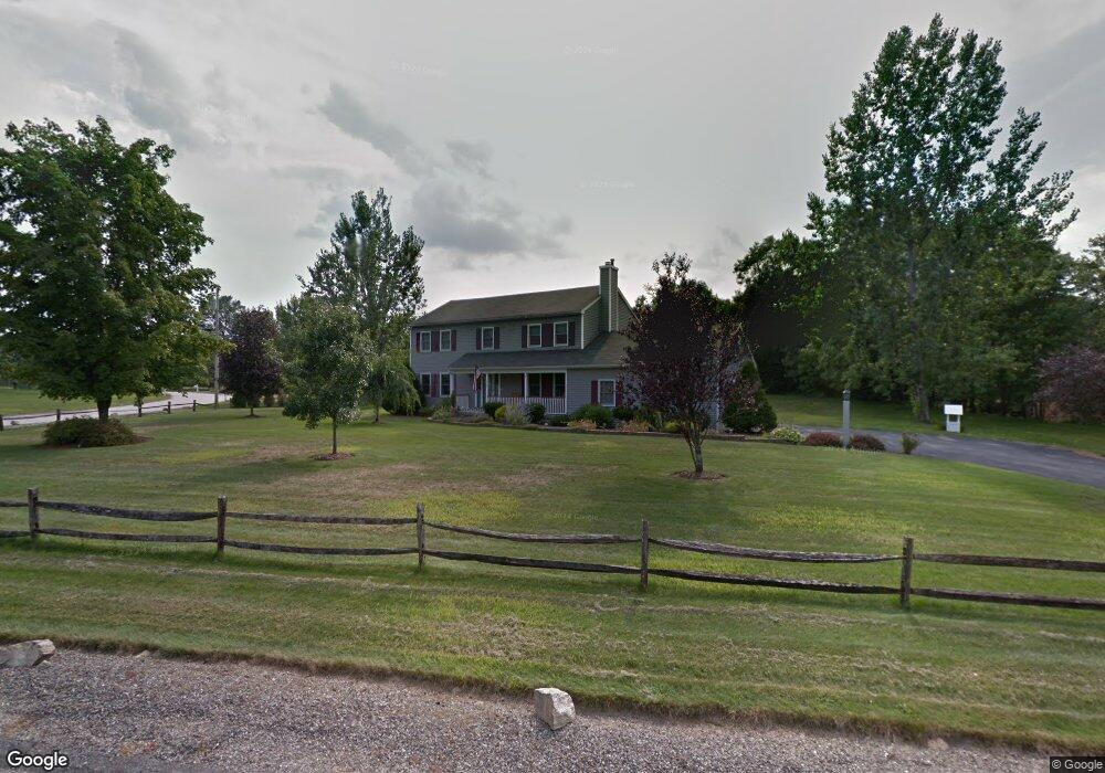 2 Danbury Cir, Litchfield, NH 03052 - photo 1