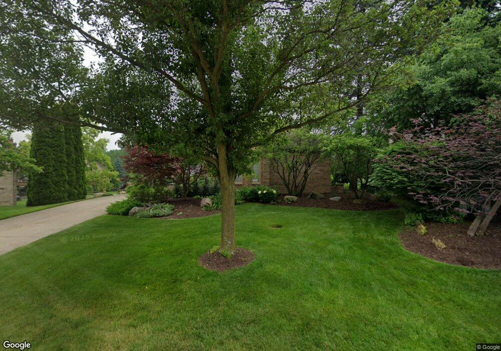 3626 Hollenshade Dr, Rochester Hills, MI 48306 - photo 1