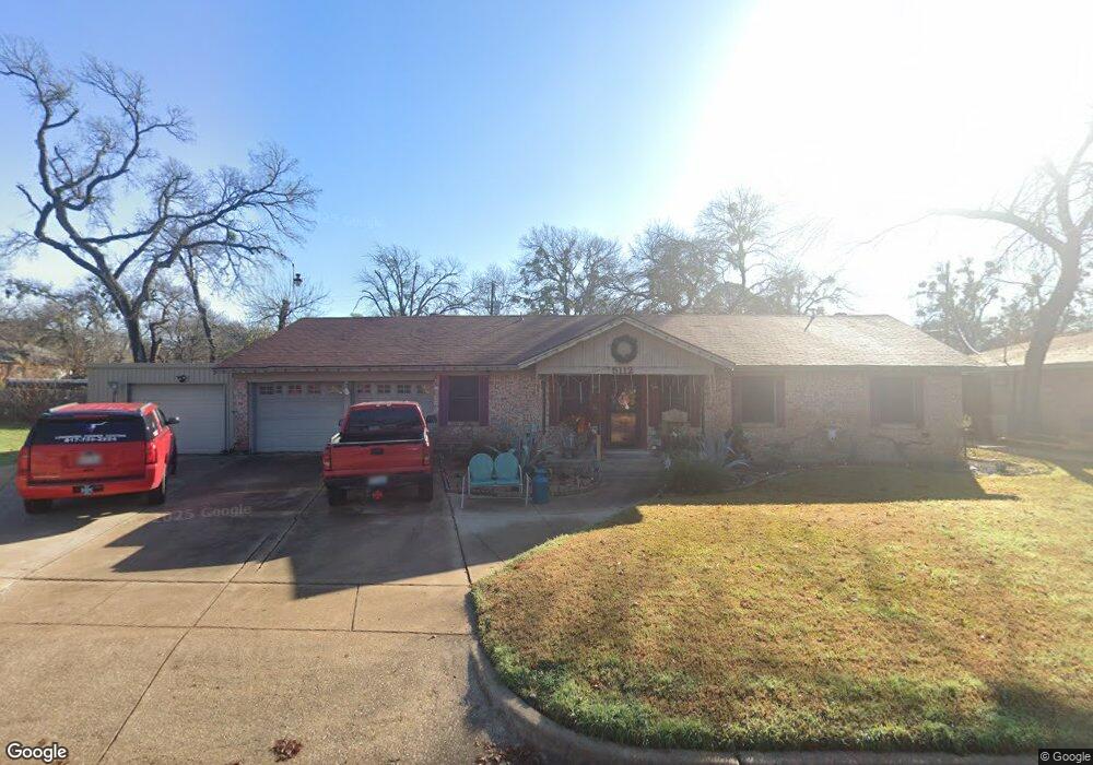 5112 Pearl Dr, North Richland Hills, TX 76180 - photo 1