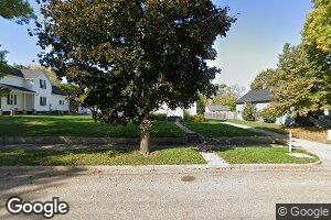 408 S Crescent St, Flandreau, SD 57028