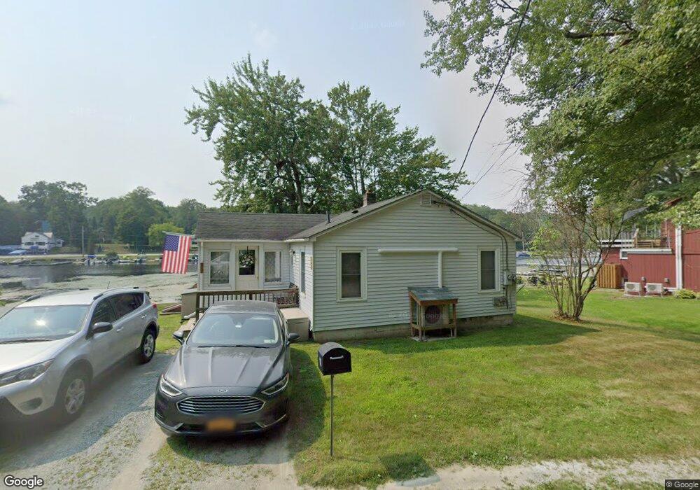 143 E Creek Dr, Castleton, VT 05735 - photo 1