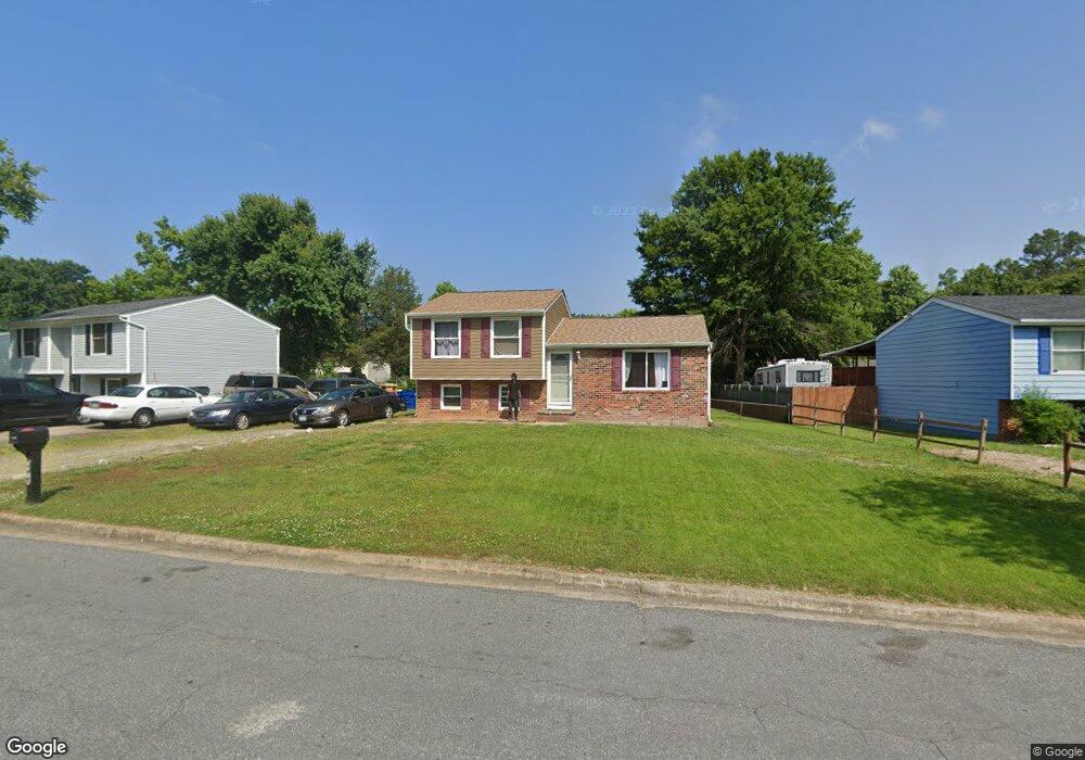 5318 Autumnleaf Dr, North Chesterfield, VA 23234 - photo 1