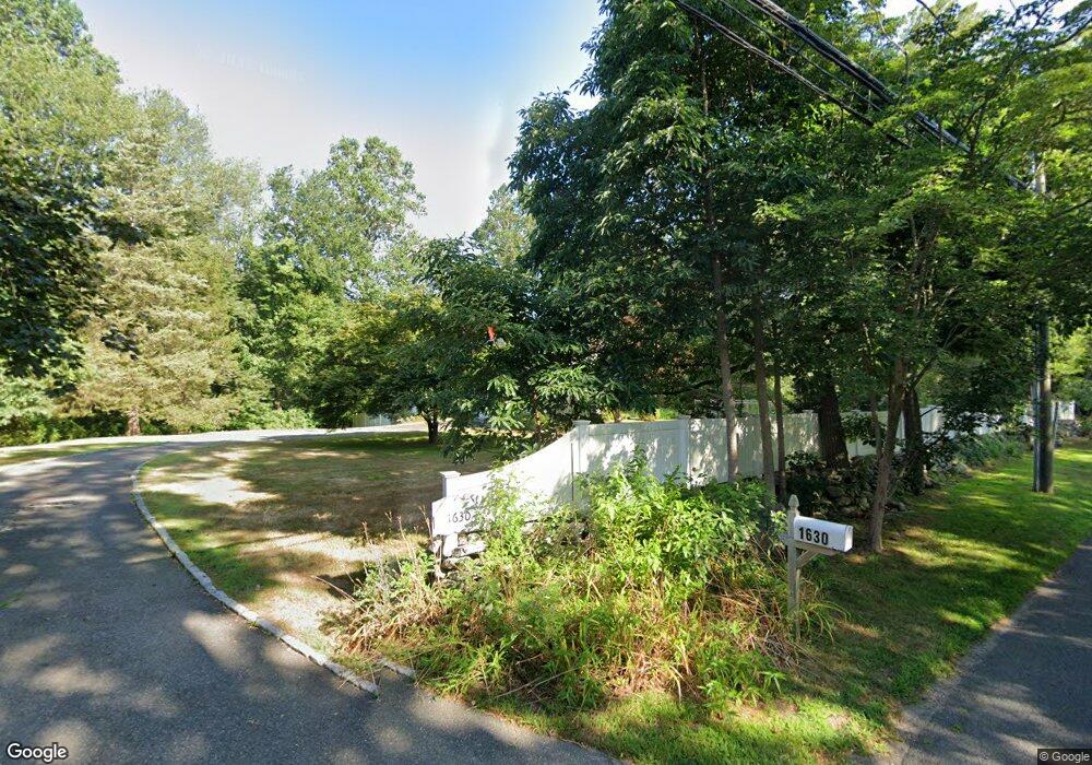 1630 Cross Hwy, Fairfield, CT 06824 - photo 1